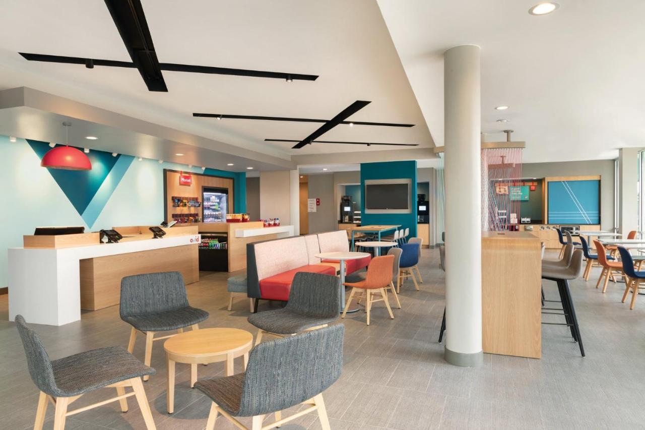 Avid Hotels - Guadalajara Av Vallarta Pte By Ihg Zapopan Dış mekan fotoğraf
