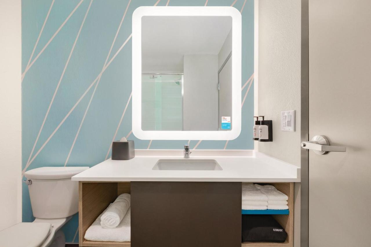 Avid Hotels - Guadalajara Av Vallarta Pte By Ihg Zapopan Dış mekan fotoğraf