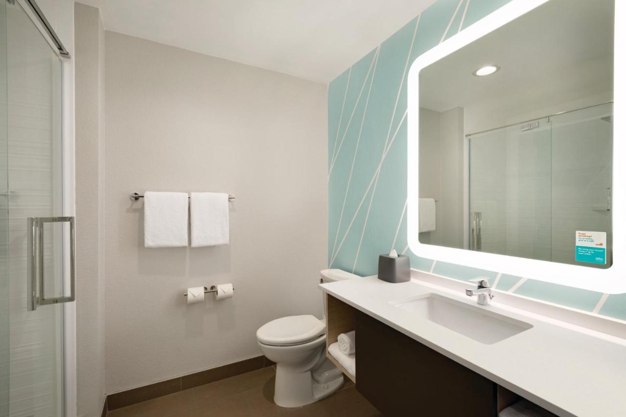 Avid Hotels - Guadalajara Av Vallarta Pte By Ihg Zapopan Dış mekan fotoğraf
