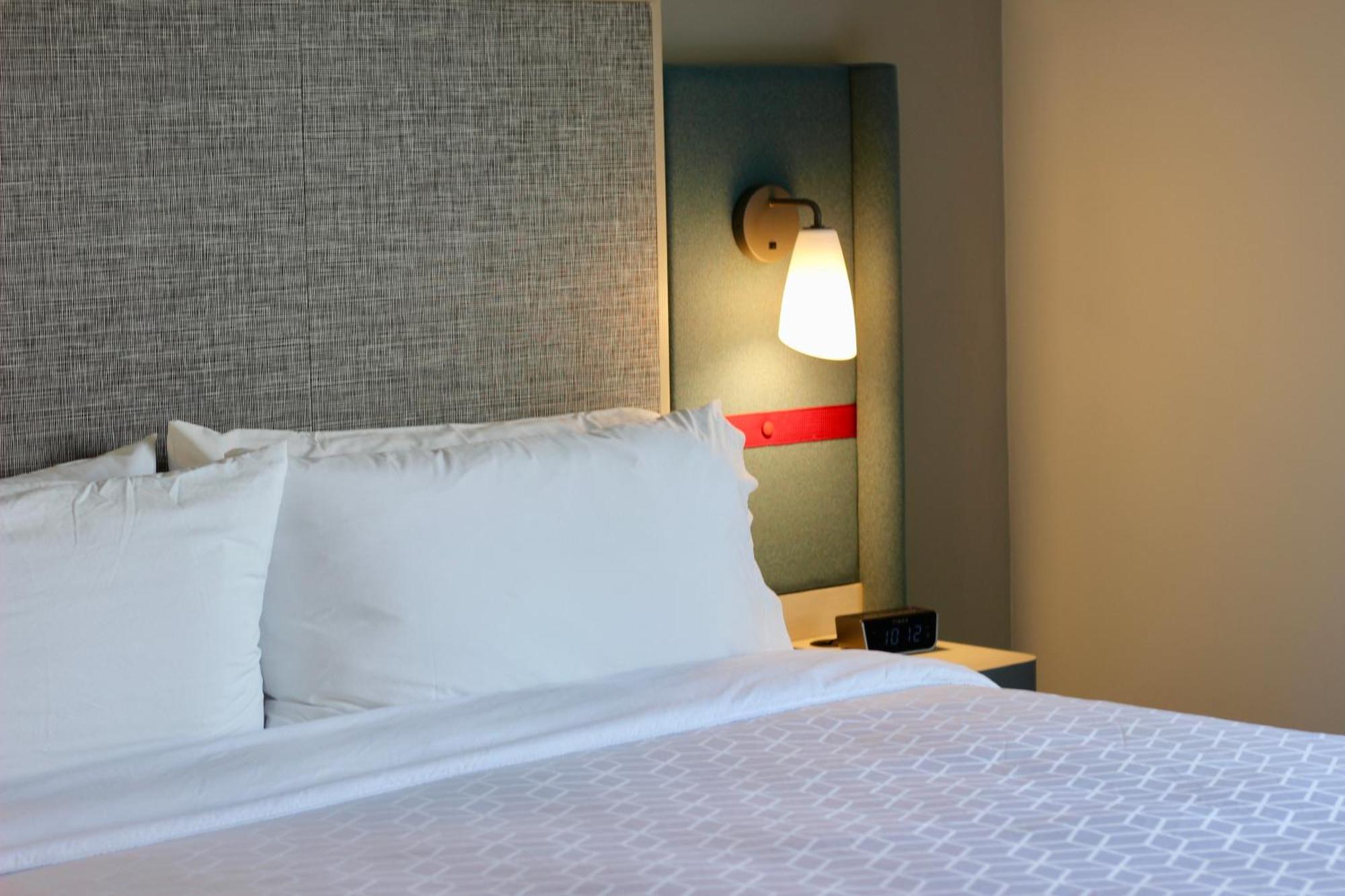 Avid Hotels - Guadalajara Av Vallarta Pte By Ihg Zapopan Dış mekan fotoğraf