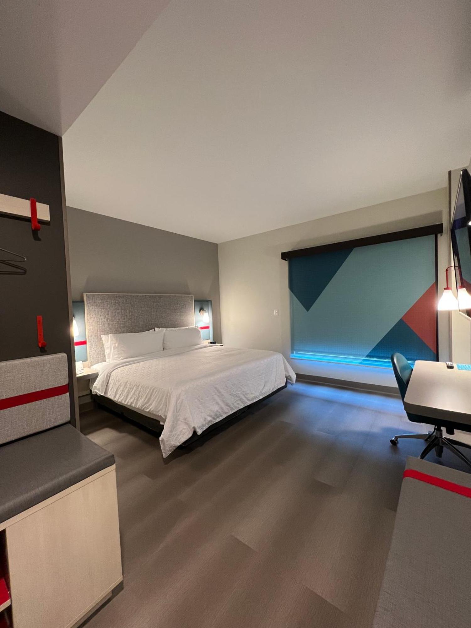 Avid Hotels - Guadalajara Av Vallarta Pte By Ihg Zapopan Oda fotoğraf